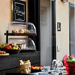 Kemi Luxury 4*