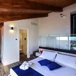 Kemi Luxury 4*