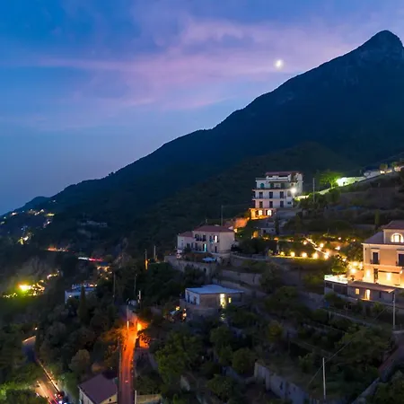 Kemi Luxury Гостевой дом Виетри