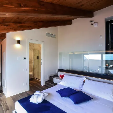 Kemi Luxury 4*