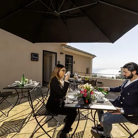 Guest house Kemi Luxury